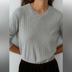 Donni The Pointelle V-Neck Long Sleeve size S Heather gray